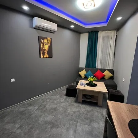 Comfortable Apartment Комфортные Апартаменты Self Check In يريفان المظهر الخارجي الصورة