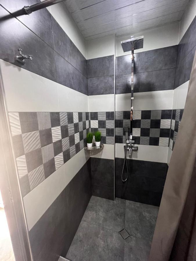 Comfortable комфортные Self Check In Apartment Yerevan